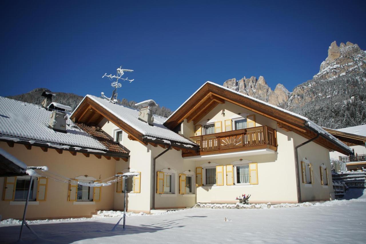 Residence Le Rose Pozza di Fassa Kültér fotó