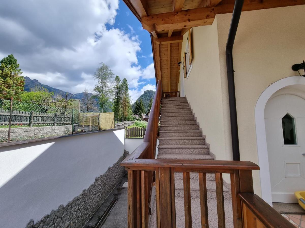 Residence Le Rose Pozza di Fassa Kültér fotó