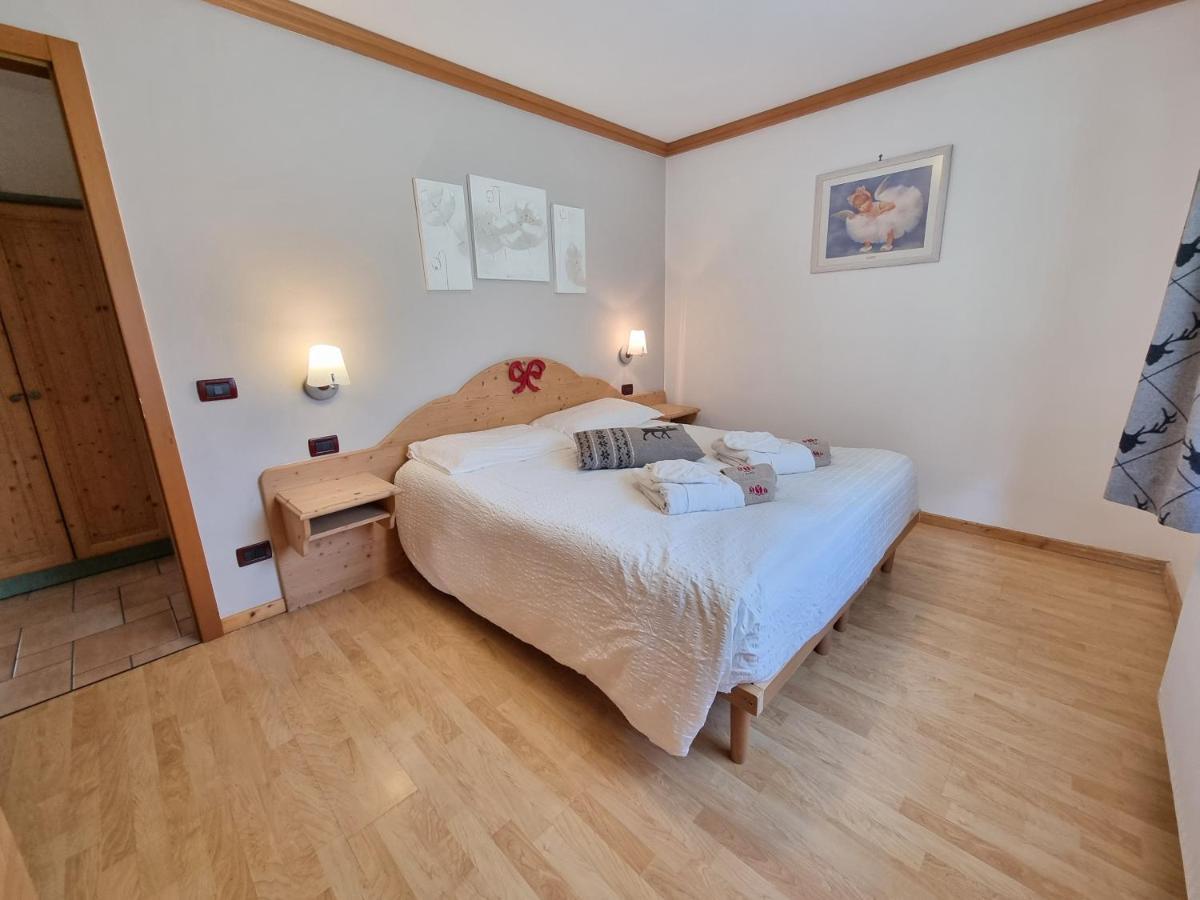 Residence Le Rose Pozza di Fassa Kültér fotó