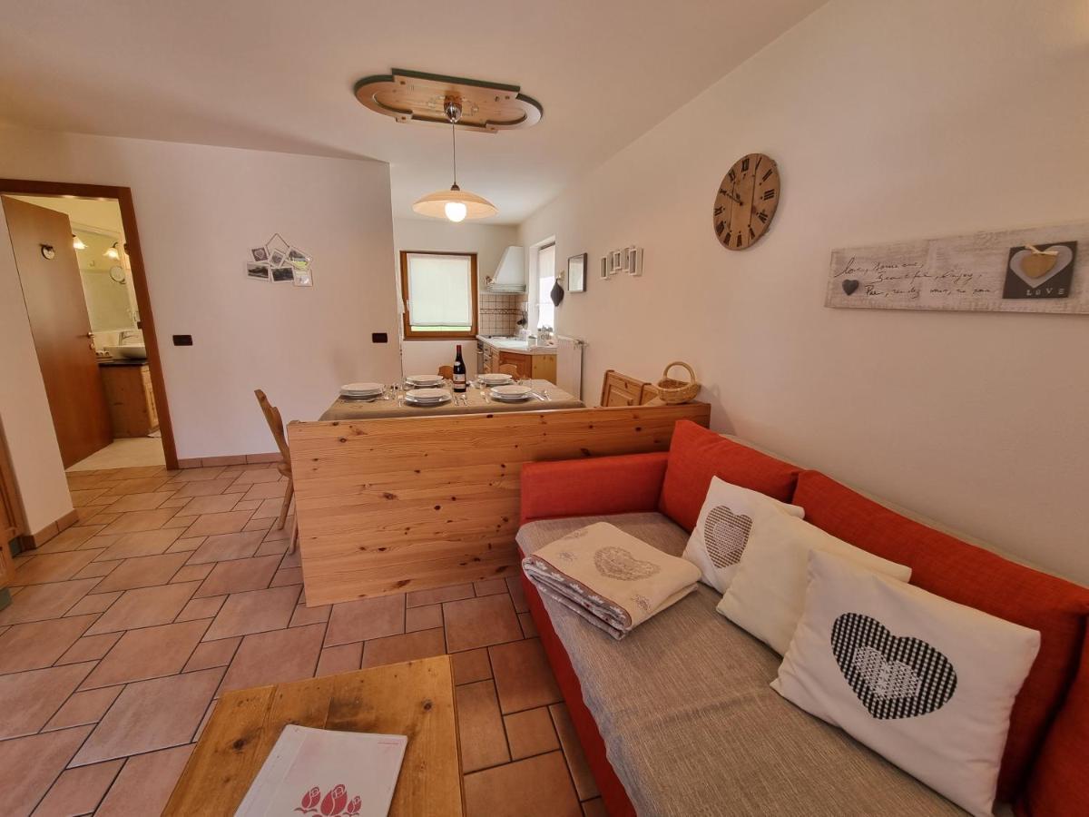 Residence Le Rose Pozza di Fassa Kültér fotó